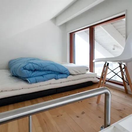 Semesterbostad Holiday Tubbi - 10m From The Sea In Se Jutland Hejls
