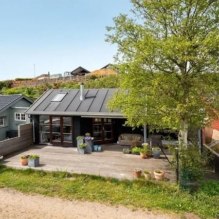 Semesterbostad Holiday Tubbi - 10m From The Sea In Se Jutland *